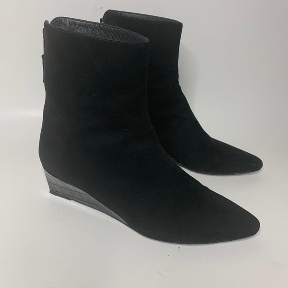 Stuart Weitzman Sued Leather Ankle Booties - Picture 3 of 16